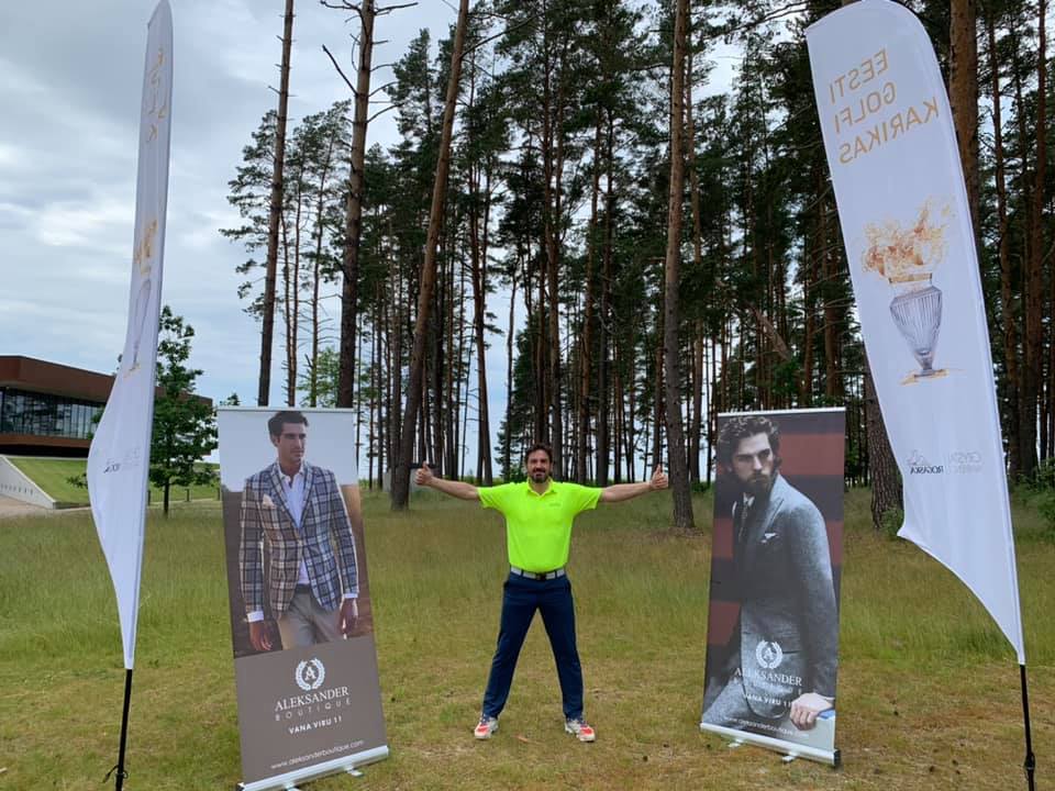 Eesti Golfi Karikasari by Aleksander Boutique